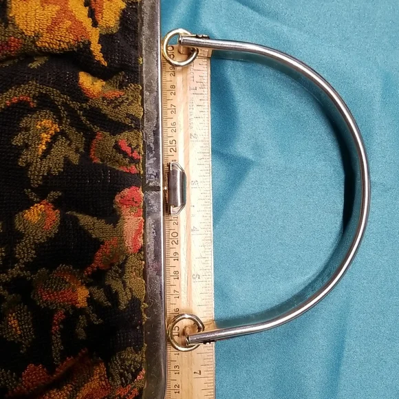 Vintage JR tapestry purse - Picture 11 of 12